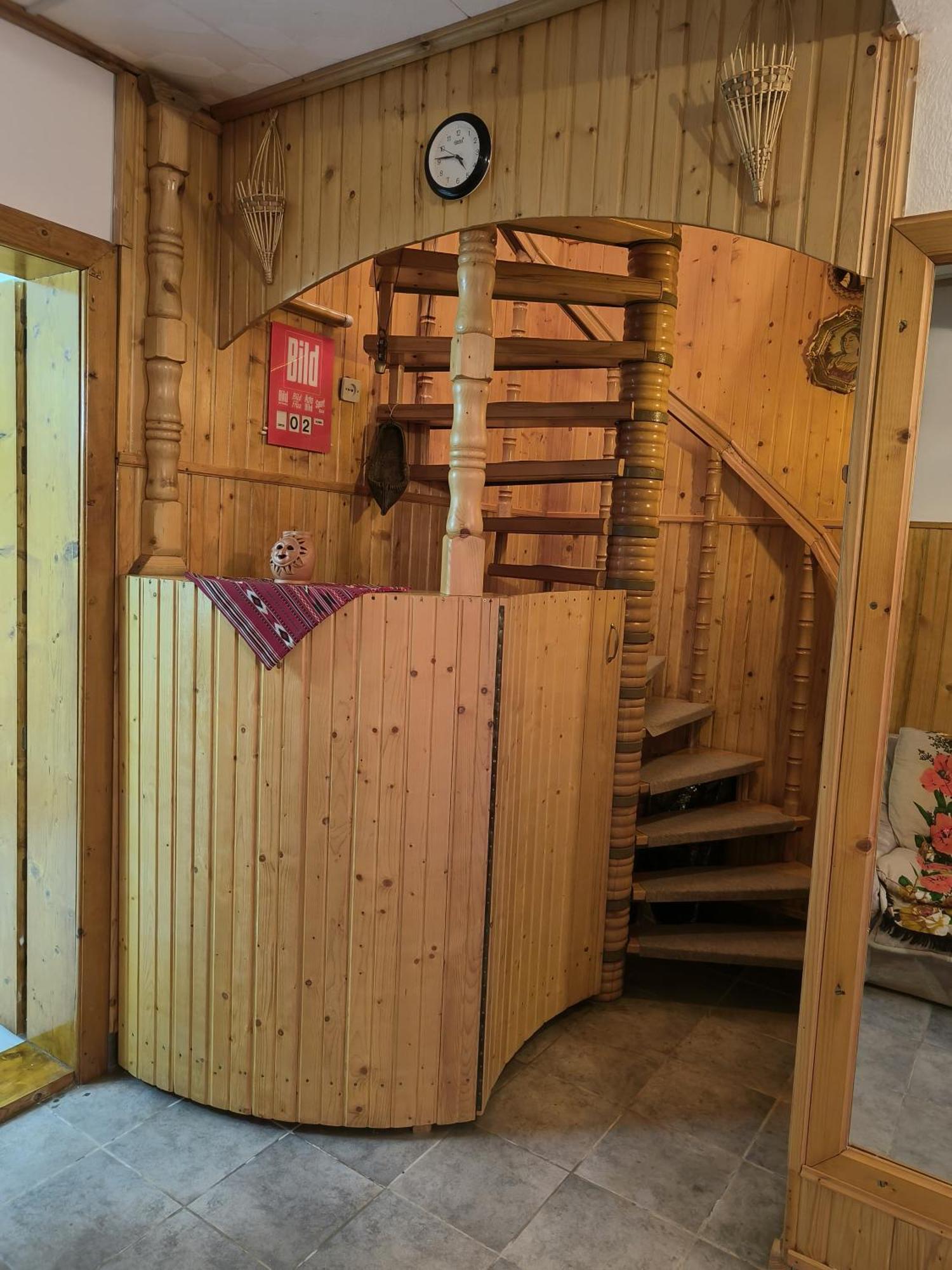 פוינה מרולוי Casa Dintre Meri מראה חיצוני תמונה